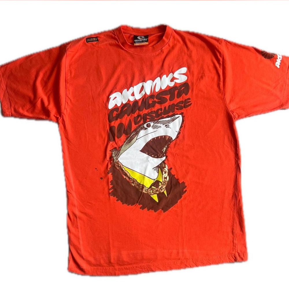 AKADEMIKS TSHIRT